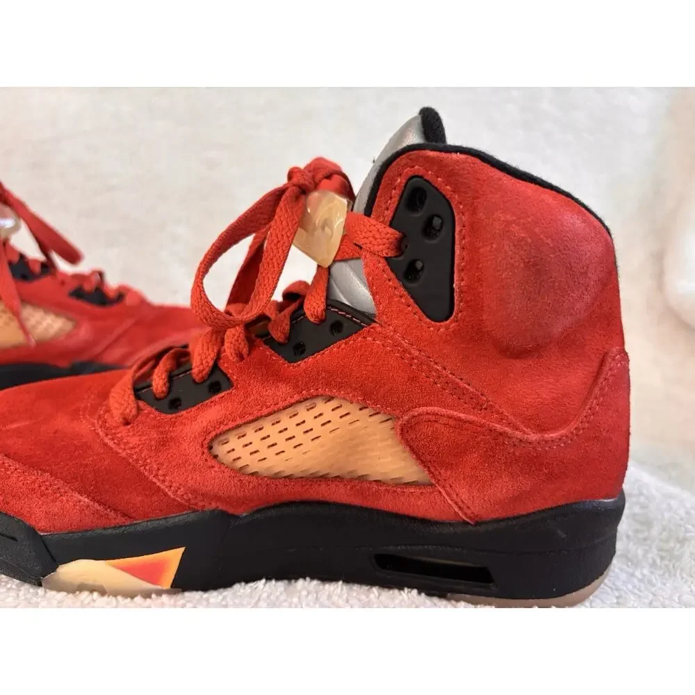 Nike step out